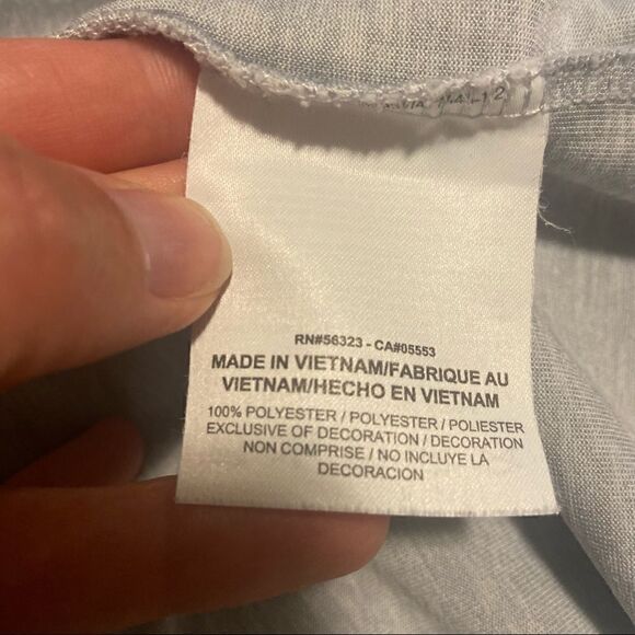 Nike Breathable Short Sleeve Tee - Picture 4 of 6